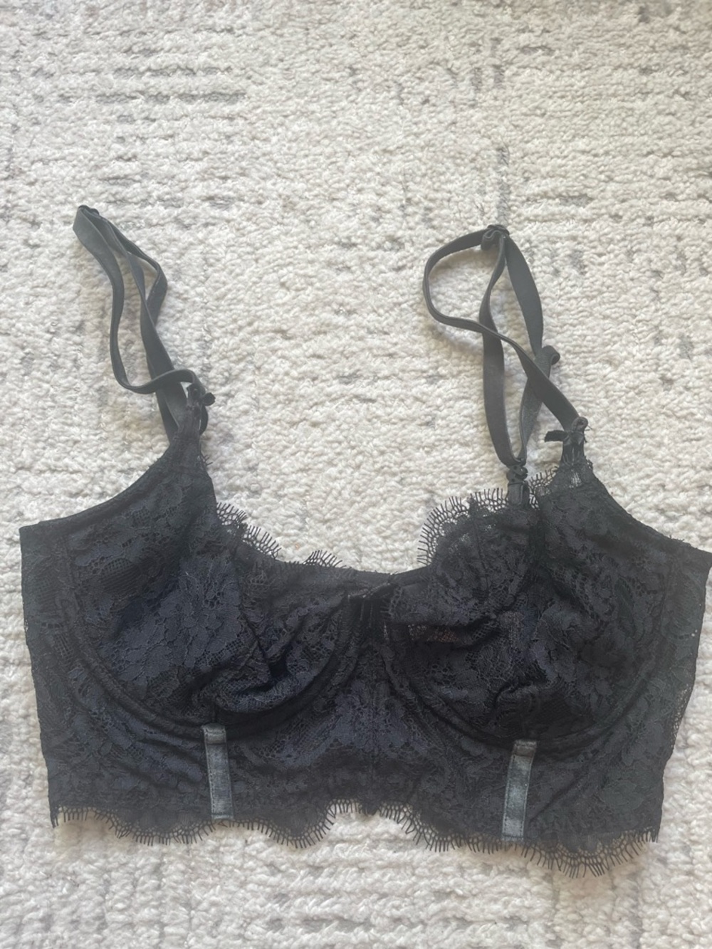 Victorias Secret Dream Angels Black Lace Unlined Bustier Bra
